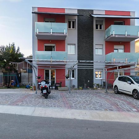 Apartments And Rooms With Parking Space Grebastica, Sibenik - 17831 Grebaštica Exterior foto