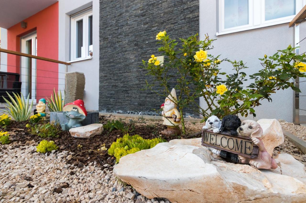 Apartments And Rooms With Parking Space Grebastica, Sibenik - 17831 Grebaštica Exterior foto