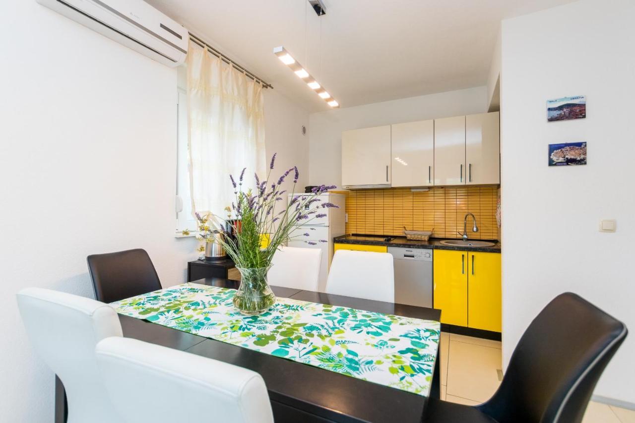 Apartments And Rooms With Parking Space Grebastica, Sibenik - 17831 Grebaštica Exterior foto