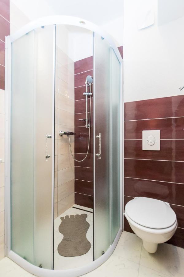 Apartments And Rooms With Parking Space Grebastica, Sibenik - 17831 Grebaštica Exterior foto
