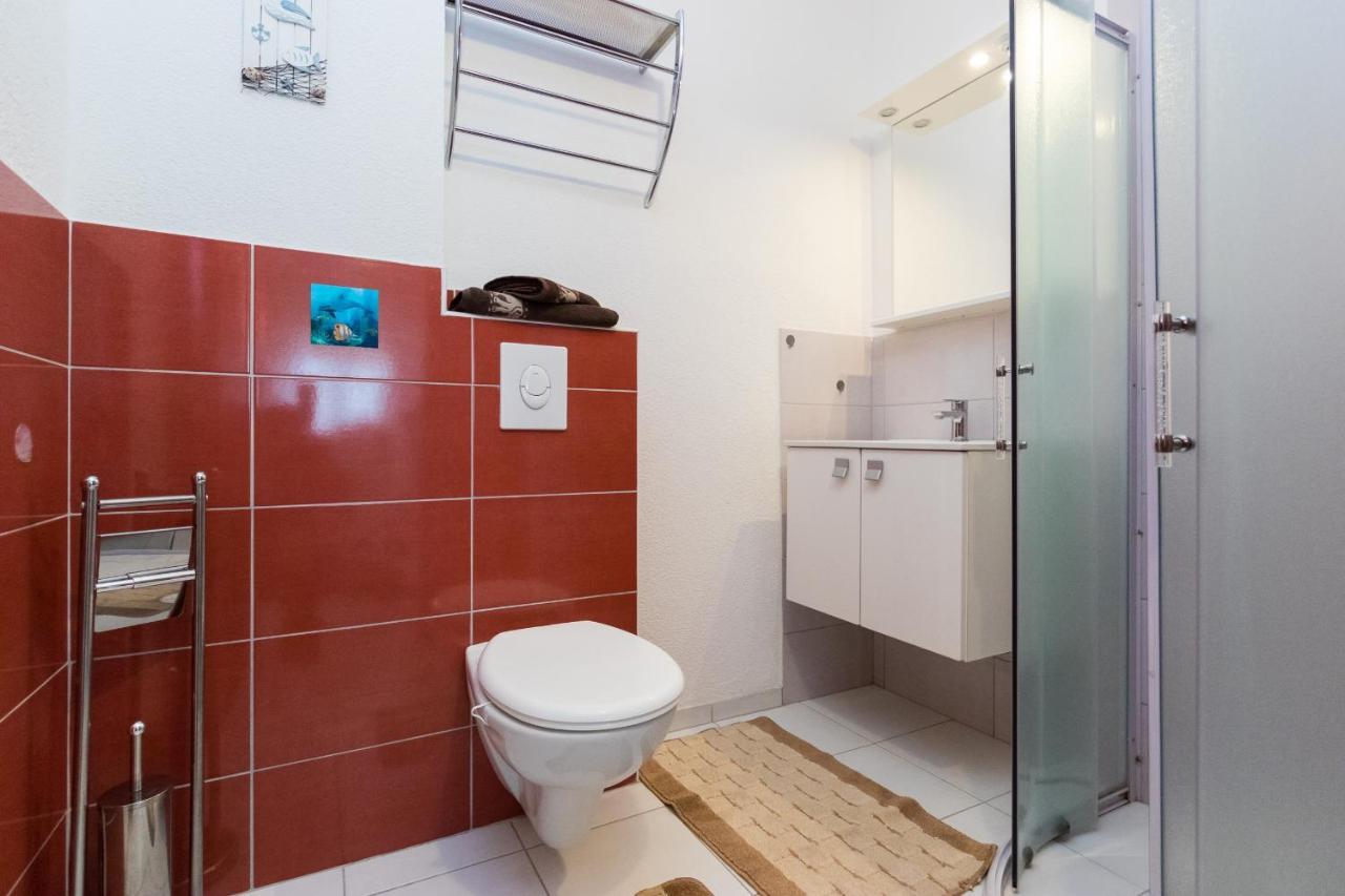 Apartments And Rooms With Parking Space Grebastica, Sibenik - 17831 Grebaštica Exterior foto